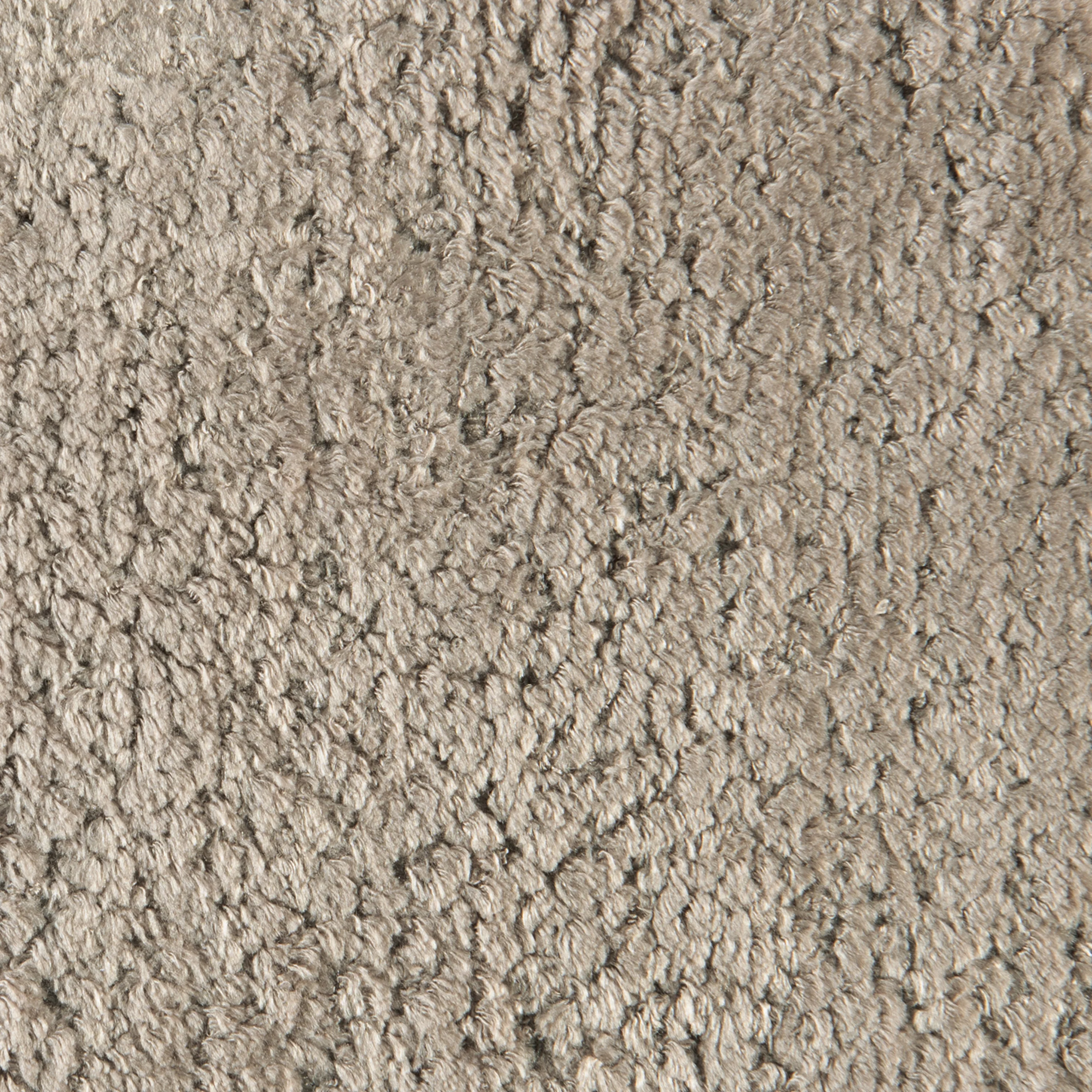 Small Wonder - Image 4